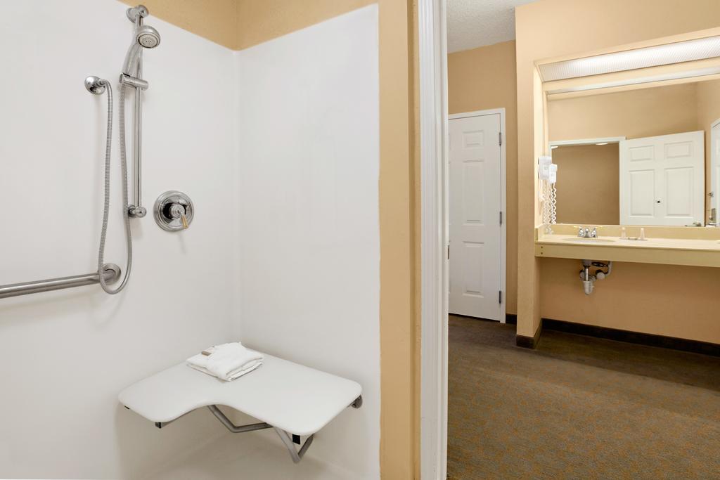 Comfort Inn Martinsville Εξωτερικό φωτογραφία