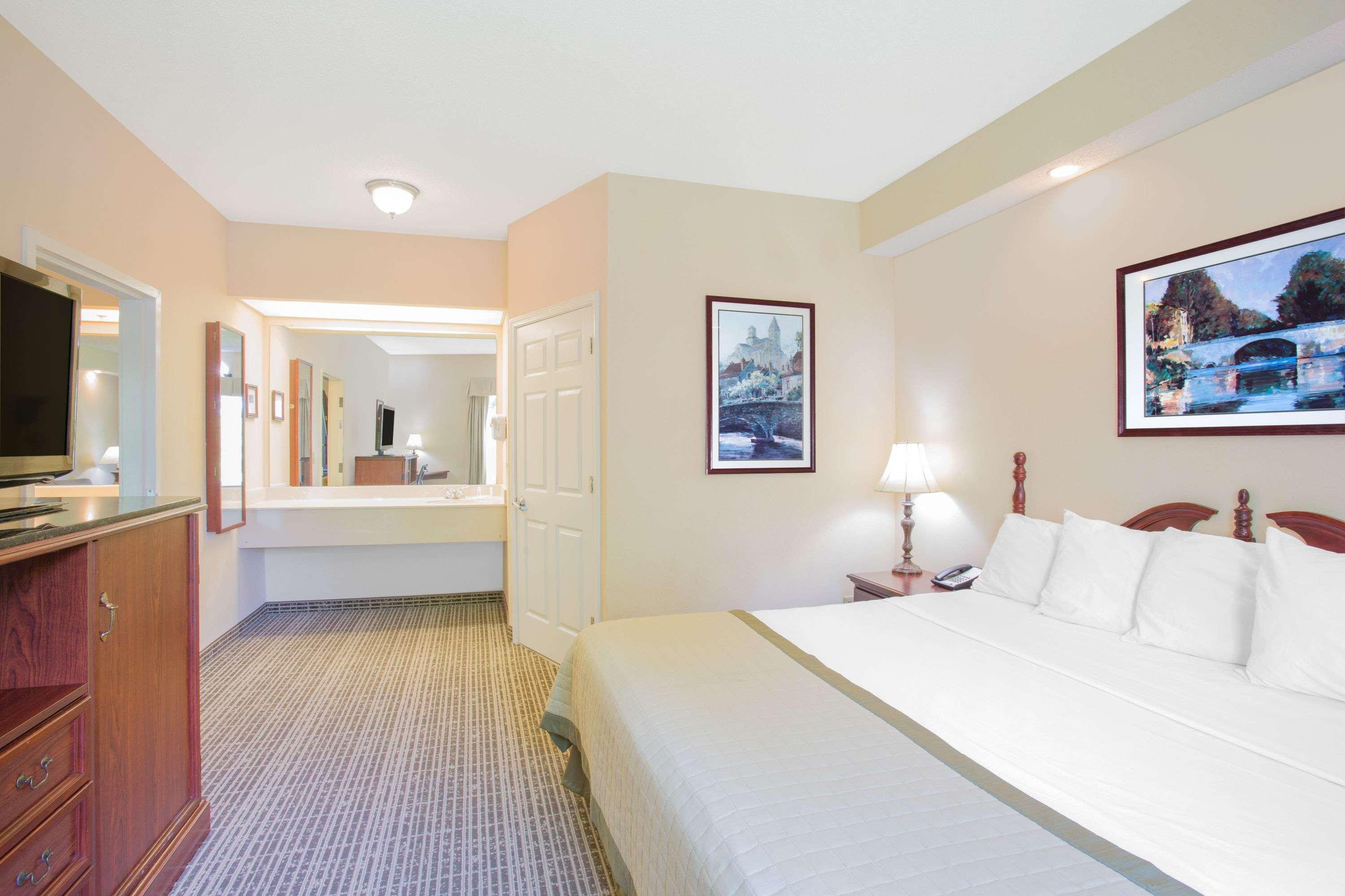 Comfort Inn Martinsville Εξωτερικό φωτογραφία